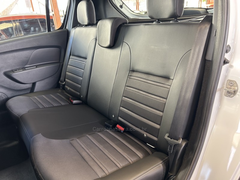 SANDERO 1.6 STEPWAY INTENSE X-TRONIC 16V FLEX 4P AUTOMÁTICO - 2020 - NOVO HAMBURGO