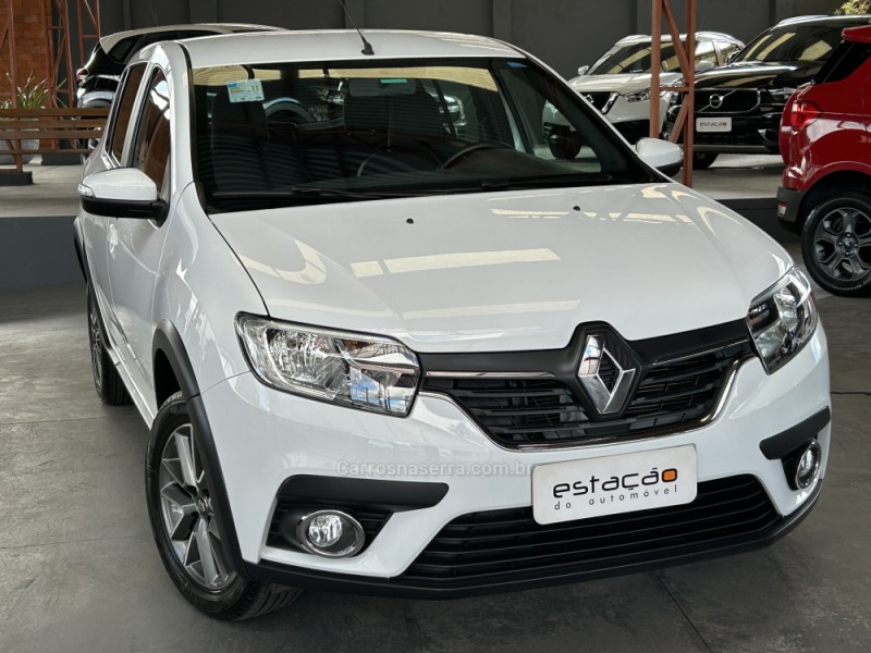 SANDERO 1.6 STEPWAY INTENSE X-TRONIC 16V FLEX 4P AUTOMÁTICO - 2020 - NOVO HAMBURGO