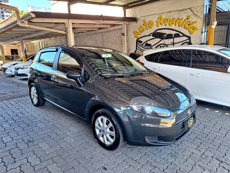 PUNTO 1.4 ATTRACTIVE 8V FLEX 4P MANUAL - 2011 - CAXIAS DO SUL