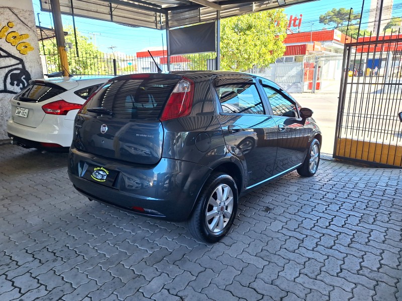 PUNTO 1.4 ATTRACTIVE 8V FLEX 4P MANUAL - 2011 - CAXIAS DO SUL