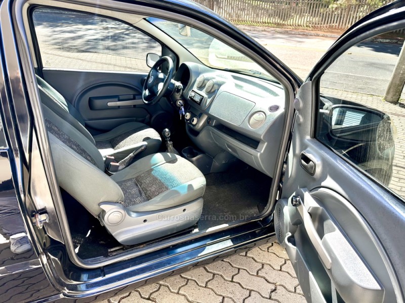 UNO 1.0 EVO VIVACE 8V FLEX 2P MANUAL - 2012 - CAXIAS DO SUL