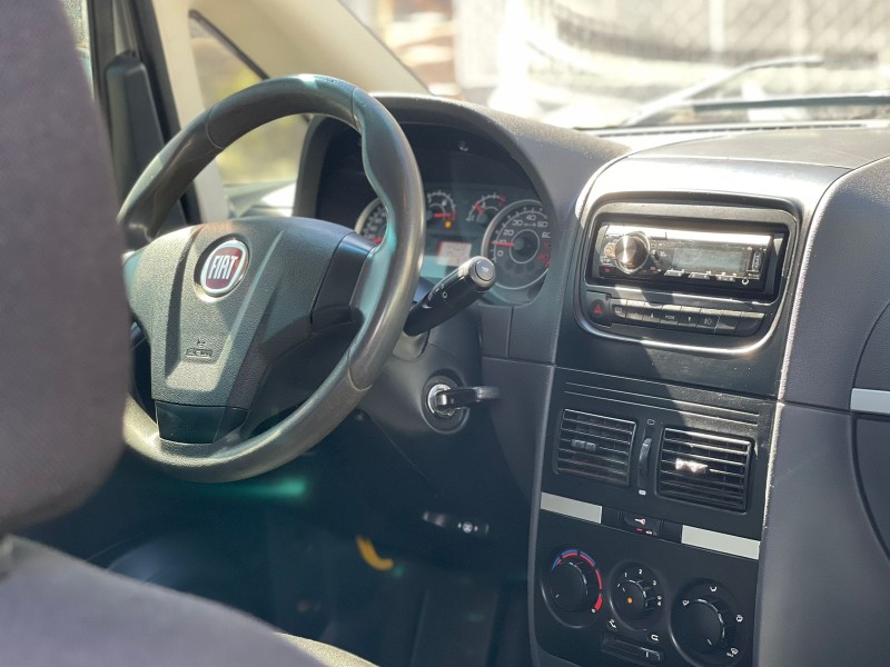 IDEA 1.4 MPI ATTRACTIVE 8V FLEX 4P MANUAL - 2013 - CAXIAS DO SUL