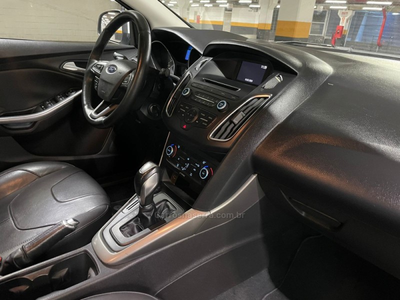 FOCUS 2.0 SE SEDAN 16V FLEX 4P AUTOMÁTICO - 2016 - CAXIAS DO SUL