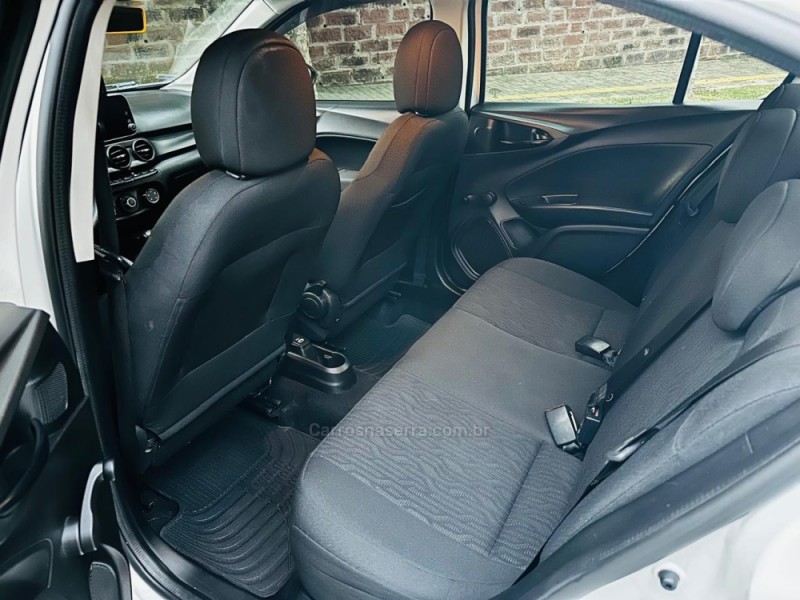 CRONOS 1.3 DRIVE 8V FLEX 4P MANUAL - 2020 - FARROUPILHA