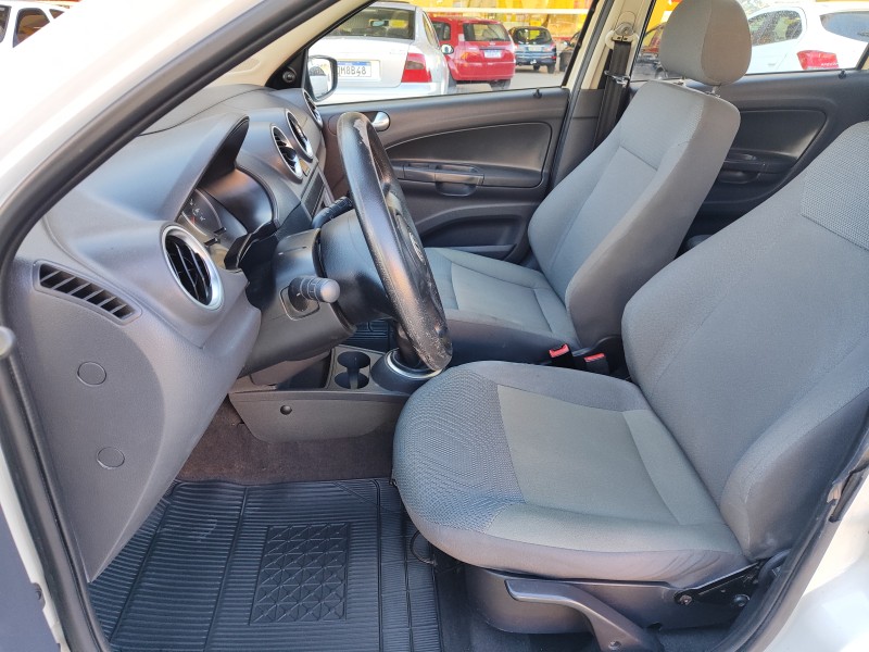 GOL 1.0 8V I-TRED FLEX 4P MANUAL - 2010 - FARROUPILHA