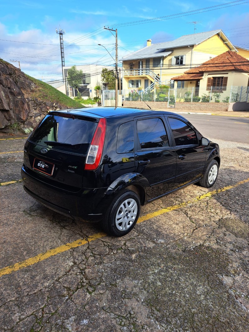 FIESTA 1.0 MPI CLASS HATCH 8V FLEX 4P MANUAL - 2008 - FARROUPILHA