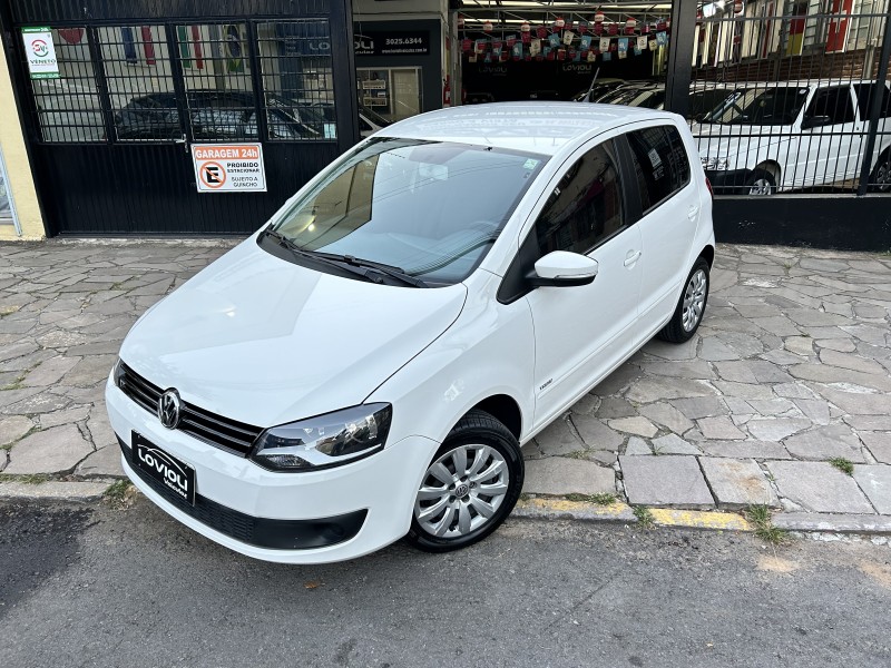 FOX 1.0 ITREND 8V FLEX 4P MANUAL - 2014 - CAXIAS DO SUL