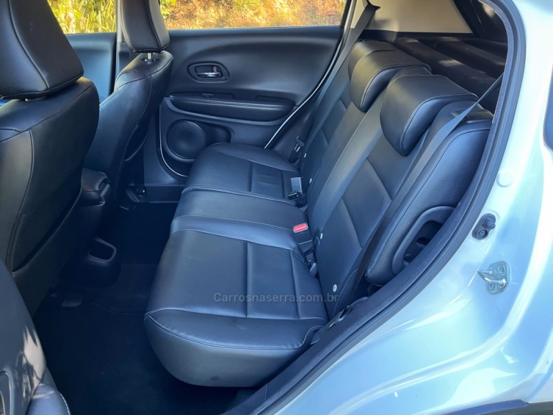 HR-V 1.8 16V FLEX EXL 4P AUTOMÁTICO - 2018 - SãO SEBASTIãO DO CAí