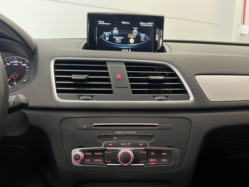 Q3 1.4 TFSI AMBIENTE GASOLINA 4P S TRONIC - 2018 - FLORES DA CUNHA
