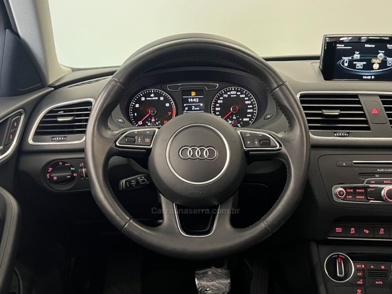 Q3 1.4 TFSI AMBIENTE GASOLINA 4P S TRONIC - 2018 - FLORES DA CUNHA