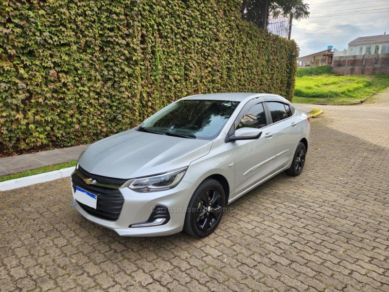 ONIX 1.0	PREMIER PLUS 12V TURBO FLEX 4P AUTOMÁTICO - 2021 - MONTENEGRO