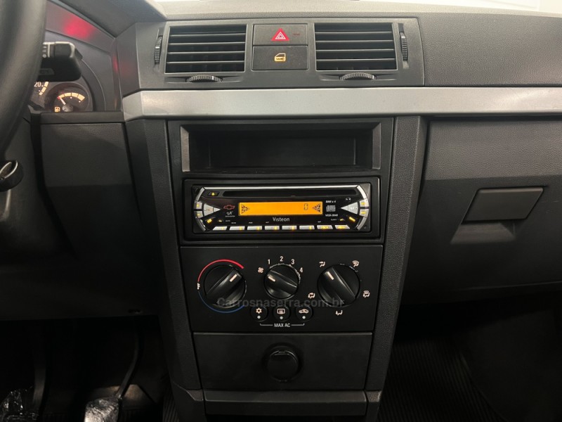 MERIVA 1.8 MPFI 8V FLEX 4P MANUAL - 2006 - FLORES DA CUNHA