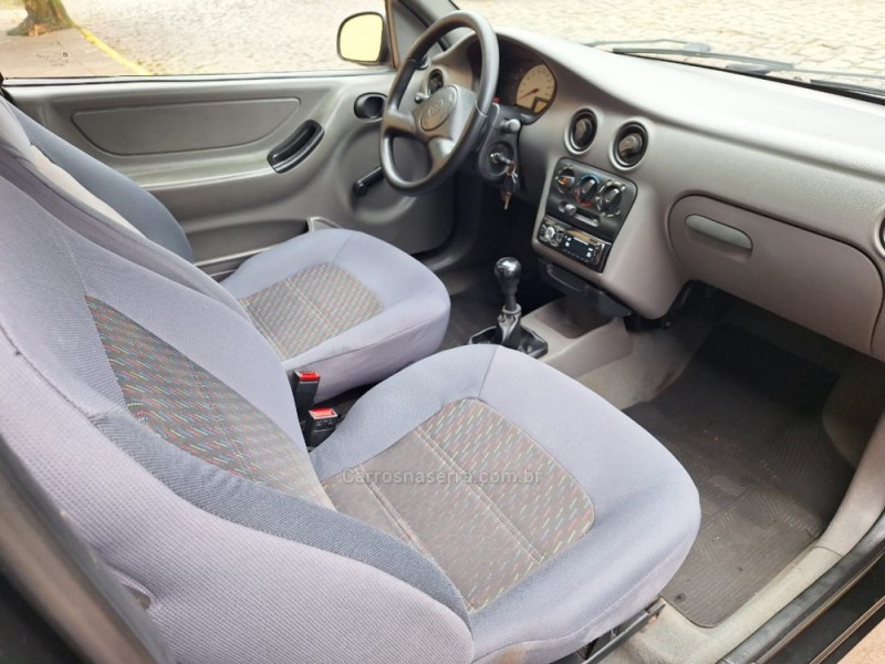 CELTA 1.0 MPFI VHC 8V GASOLINA 2P MANUAL - 2001 - BENTO GONçALVES
