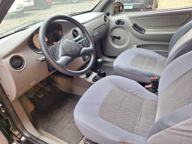 CELTA 1.0 MPFI VHC 8V GASOLINA 2P MANUAL - 2001 - BENTO GONçALVES