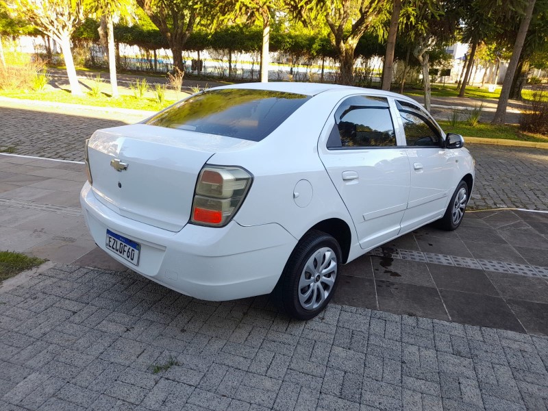 COBALT 1.4 MPFI LS 8V FLEX 4P MANUAL - 2013 - FARROUPILHA