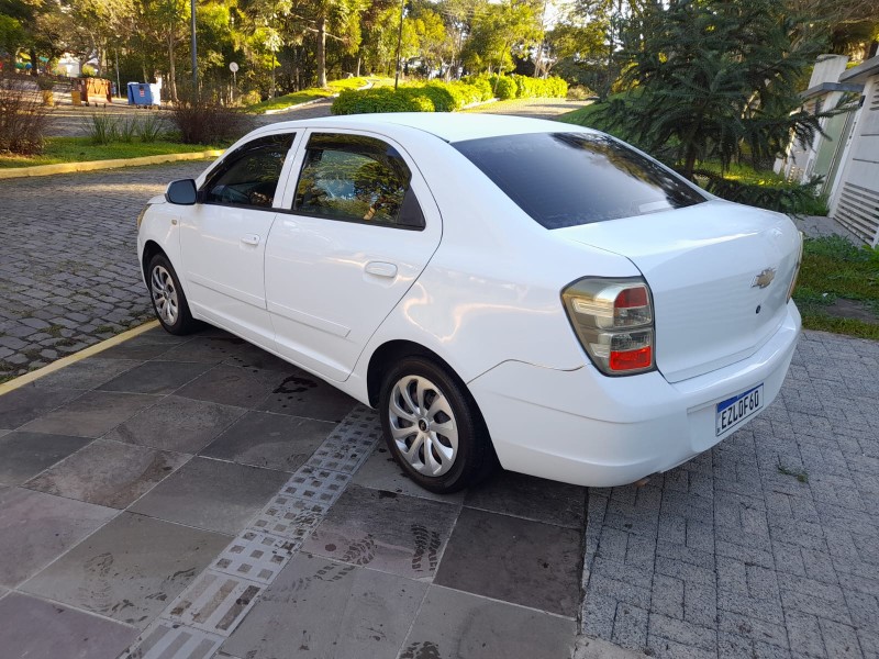 COBALT 1.4 MPFI LS 8V FLEX 4P MANUAL - 2013 - FARROUPILHA