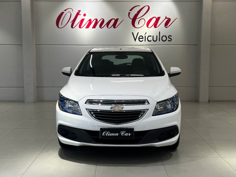 ONIX 1.4 MPFI LT 8V FLEX 4P MANUAL - 2016 - FLORES DA CUNHA