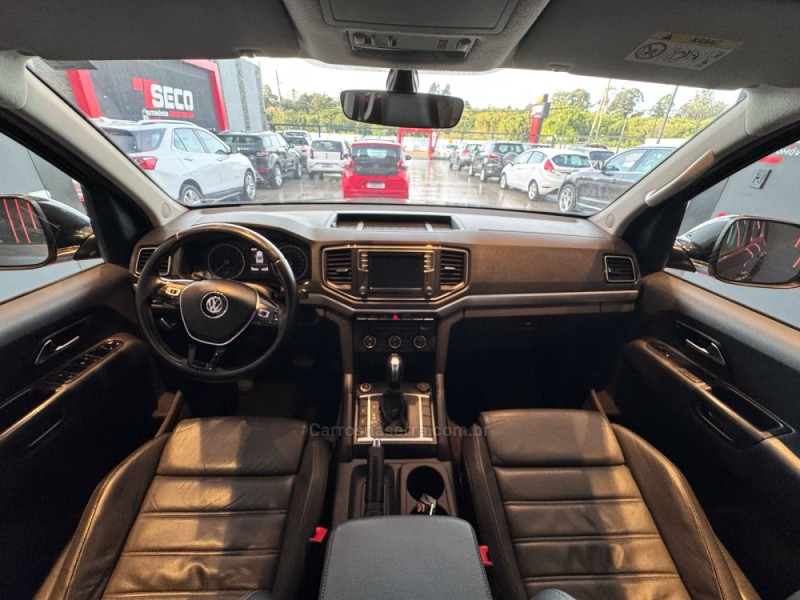 AMAROK 3.0 V6 TDI HIGHLINE CD DIESEL 4MOTION AUTOMÁTICO - 2021 - PASSO FUNDO