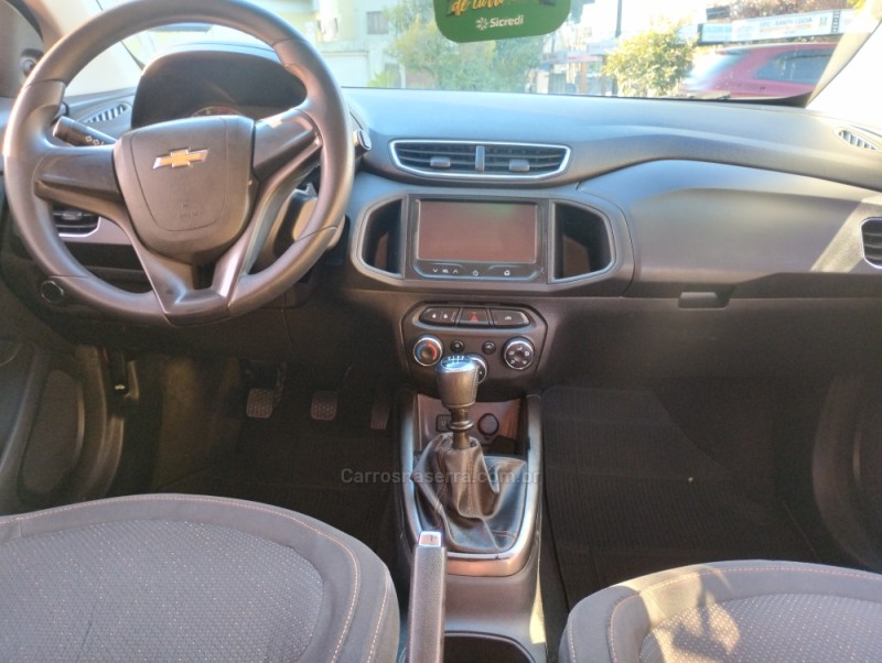 ONIX 1.4 MPFI LT 8V FLEX 4P MANUAL - 2014 - CAXIAS DO SUL