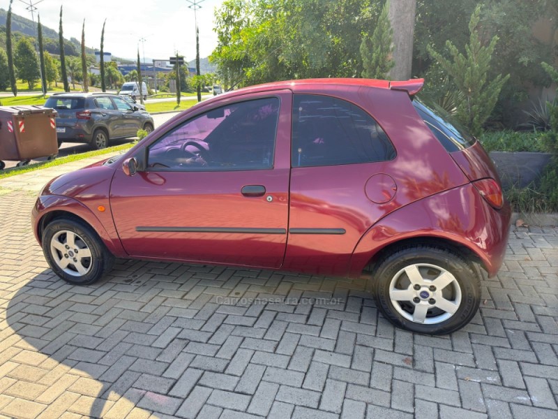 KA  - 1998 - FELIZ