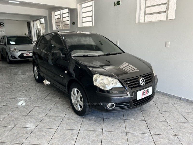 POLO 1.6 MI SPORTLINE 8V FLEX 4P MANUAL - 2008 - NOVA PRATA