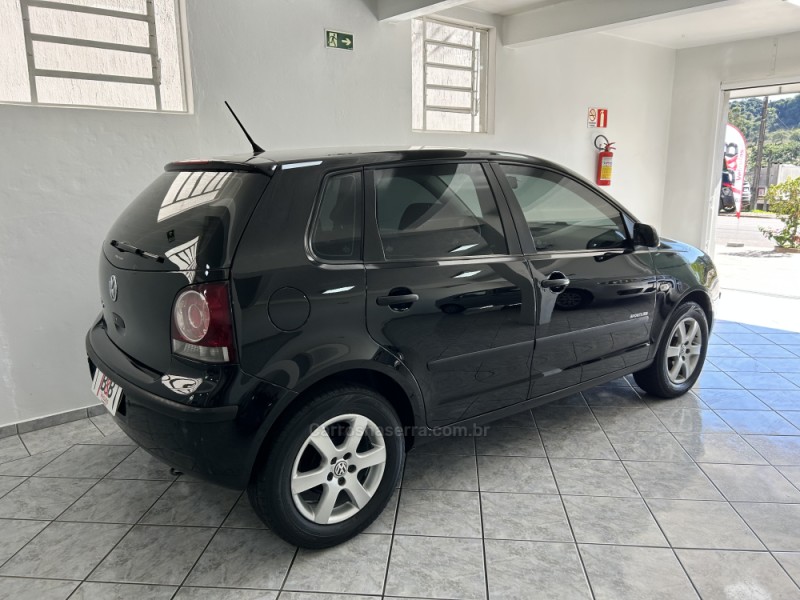 POLO 1.6 MI SPORTLINE 8V FLEX 4P MANUAL - 2008 - NOVA PRATA