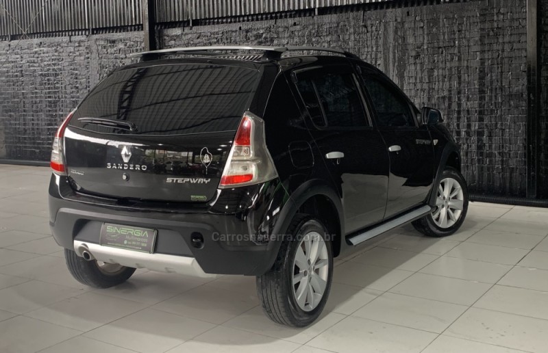 SANDERO 1.6 STEPWAY 16V FLEX 4P MANUAL - 2013 - CAXIAS DO SUL