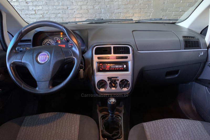 PUNTO 1.4 ATTRACTIVE 8V FLEX 4P MANUAL - 2011 - CAXIAS DO SUL