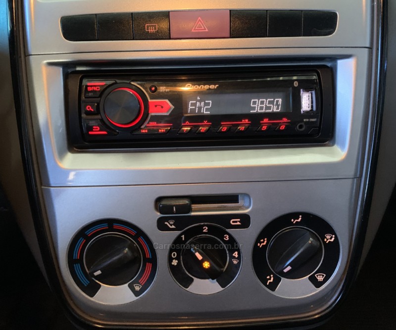 PUNTO 1.4 ATTRACTIVE 8V FLEX 4P MANUAL - 2011 - CAXIAS DO SUL