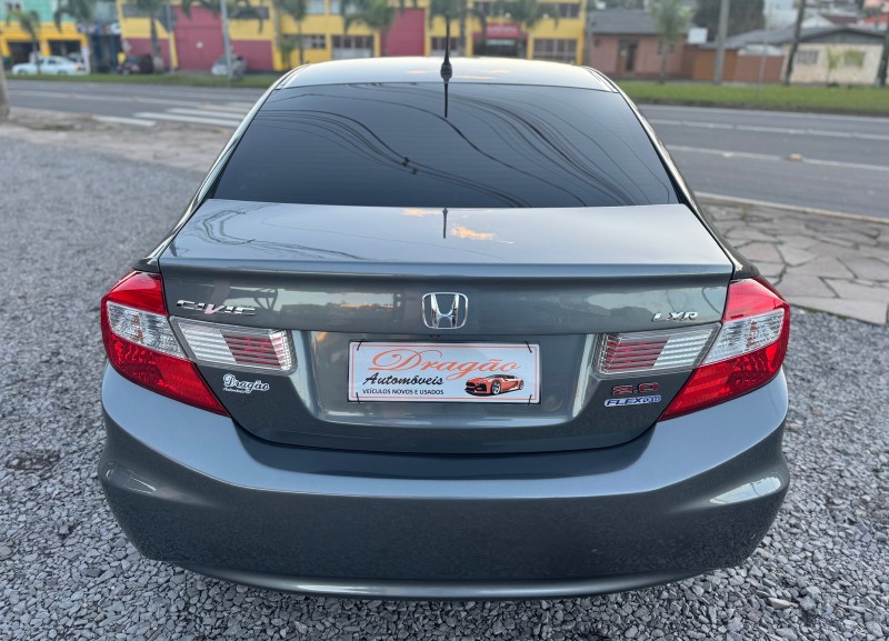 CIVIC 2.0 LXR 16V FLEX 4P AUTOMÁTICO - 2014 - CAXIAS DO SUL