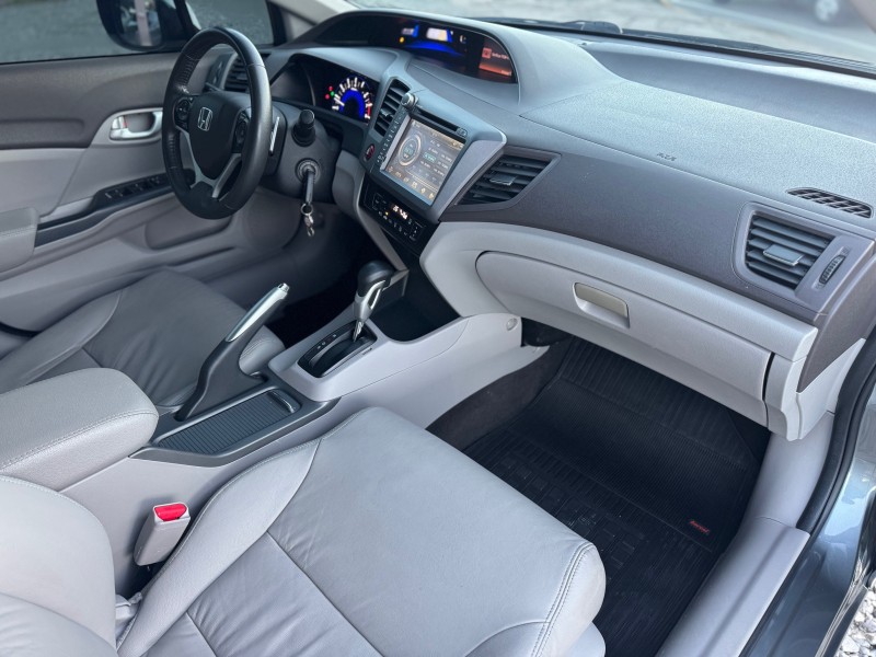 CIVIC 2.0 LXR 16V FLEX 4P AUTOMÁTICO - 2014 - CAXIAS DO SUL