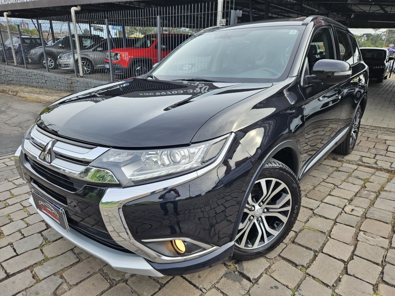 OUTLANDER 2.0 MIVEC HPE GASOLINA 4P AUTOMÁTICO - 2016 - CAXIAS DO SUL