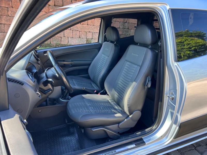 SAVEIRO 1.6 MSI CROSS CD 16V 2P MANUAL - 2015 - VENâNCIO AIRES