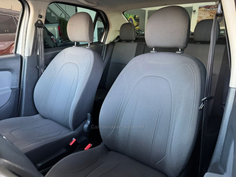 LOGAN 1.6 DYNAMIQUE 8V FLEX 4P MANUAL - 2015 - SãO LEOPOLDO