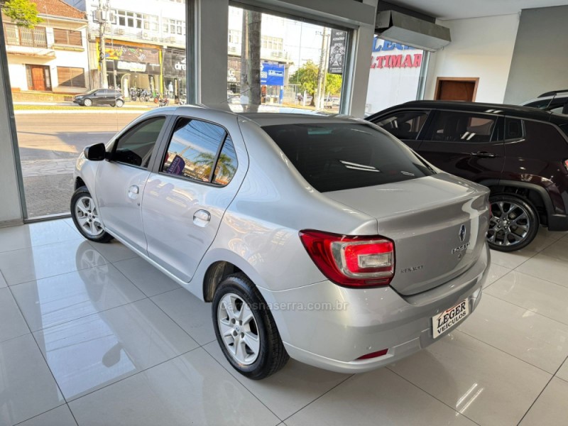LOGAN 1.6 DYNAMIQUE 8V FLEX 4P MANUAL - 2015 - SãO LEOPOLDO