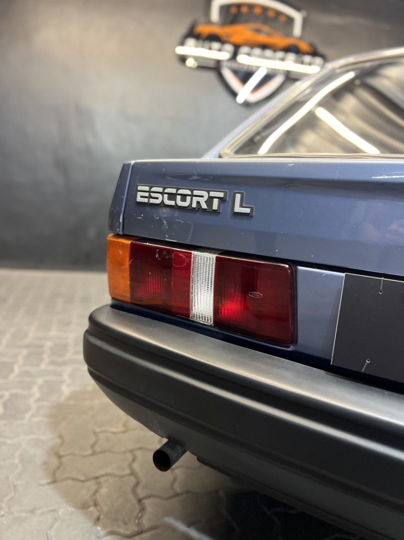 ESCORT 1.6 L 8V GASOLINA 2P MANUAL - 1988 - CAXIAS DO SUL