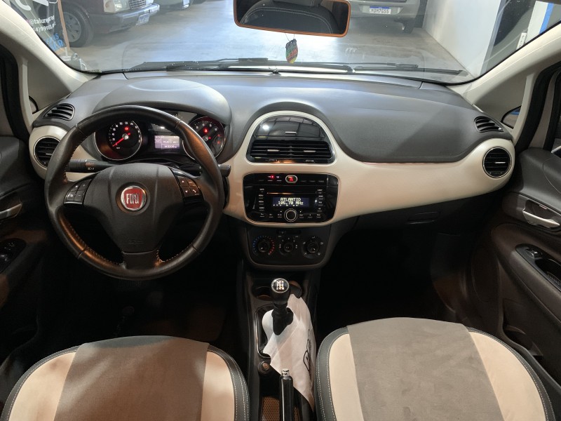 PUNTO 1.6 ESSENCE 16V FLEX 4P MANUAL - 2013 - CAXIAS DO SUL