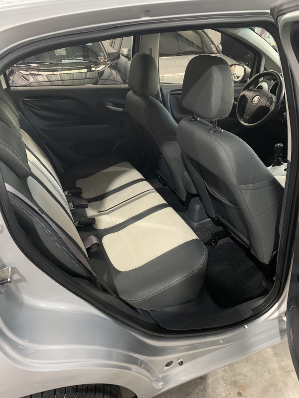 PUNTO 1.6 ESSENCE 16V FLEX 4P MANUAL - 2013 - CAXIAS DO SUL