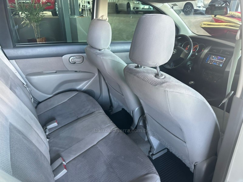 LIVINA 1.6 SL 16V FLEX 4P MANUAL - 2010 - CAMPO BOM