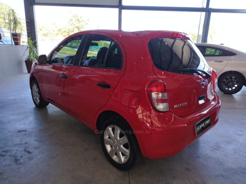 MARCH 1.6 SV 16V FLEX 4P MANUAL - 2013 - CAMPO BOM