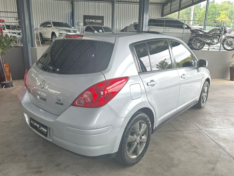 TIIDA 1.8 SL 16V FLEX 4P AUTOMÁTICO - 2010 - CAMPO BOM
