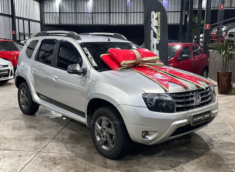 DUSTER 2.0 TECH ROAD 4X2 16V FLEX 4P MANUAL