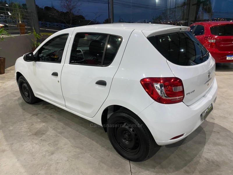 SANDERO 1.0 AUTHENTIQUE 12V FLEX 4P MANUAL - 2020 - CAMPO BOM