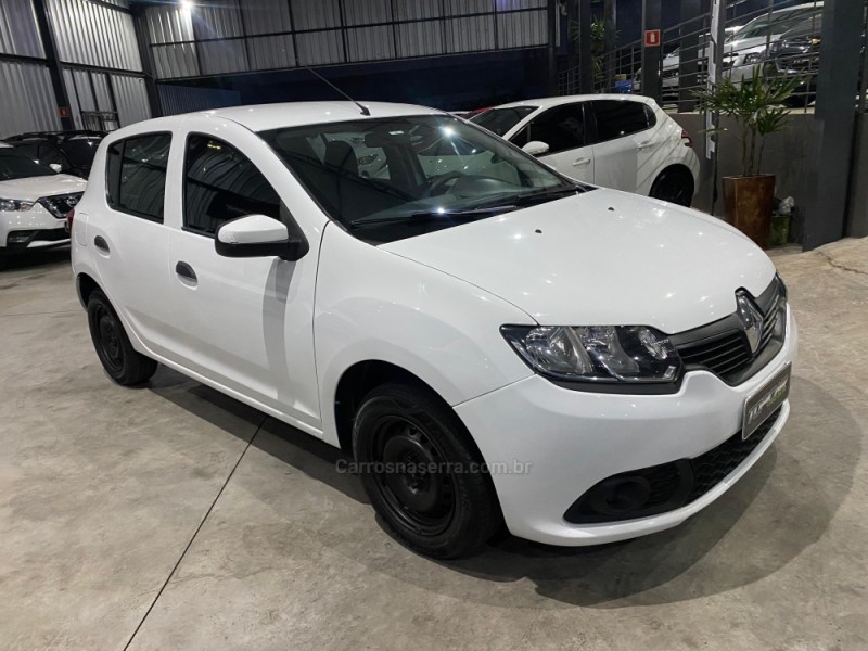 SANDERO 1.0 AUTHENTIQUE 12V FLEX 4P MANUAL - 2020 - CAMPO BOM