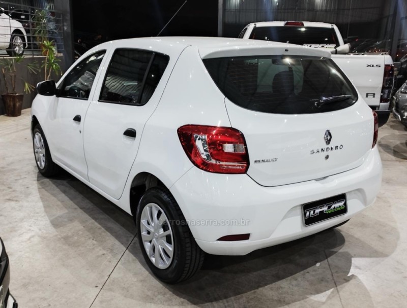 SANDERO 1.0 AUTHENTIQUE 12V FLEX 4P MANUAL - 2020 - CAMPO BOM