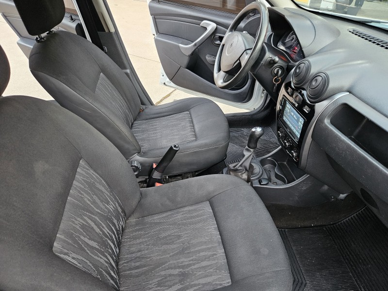 SANDERO 1.0 AUTHENTIQUE 8V FLEX 4P MANUAL - 2012 - CAXIAS DO SUL
