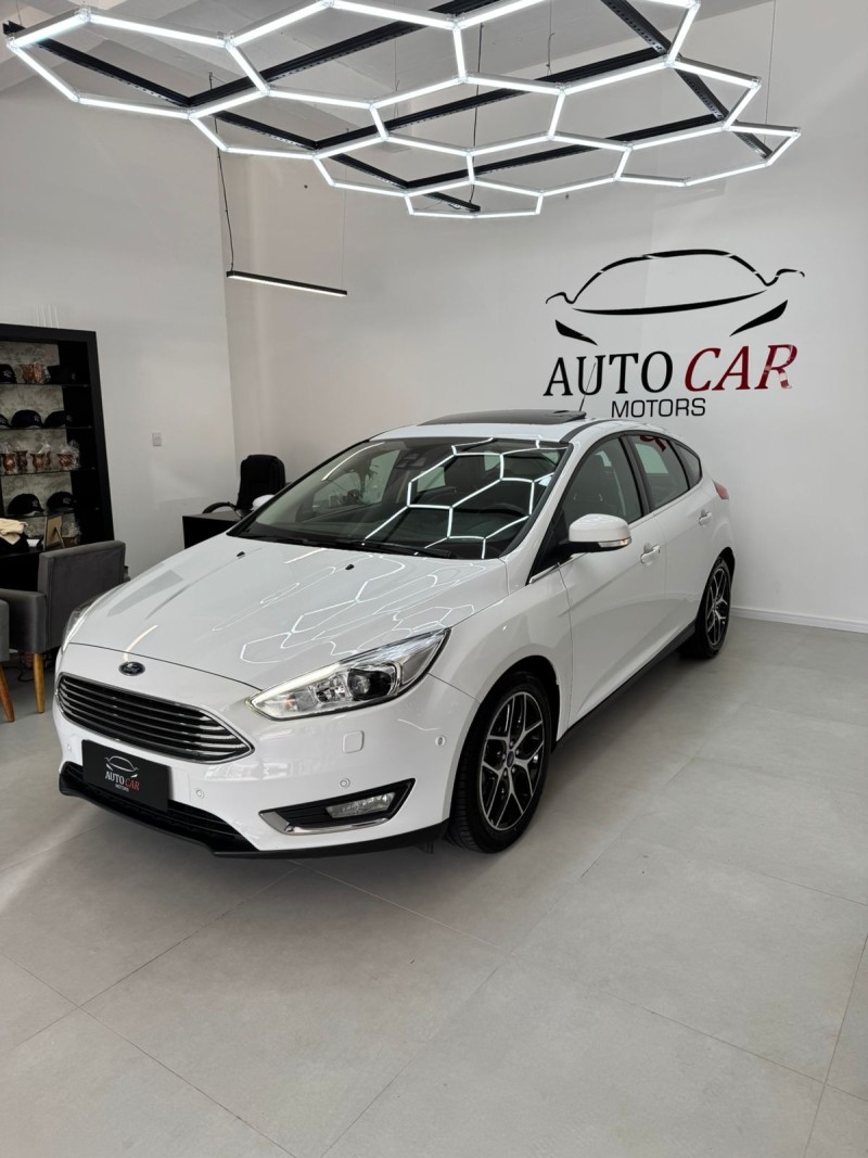 FOCUS 2.0 TITANIUM PLUS HATCH 16V FLEX 4P AUTO - 2016 - CAXIAS DO SUL