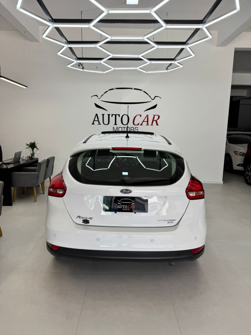 FOCUS 2.0 TITANIUM PLUS HATCH 16V FLEX 4P AUTO - 2016 - CAXIAS DO SUL