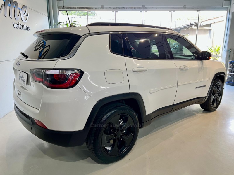 COMPASS 2.0 16V FLEX LONGITUDE AUTOMÁTICO - 2018 - ESTâNCIA VELHA