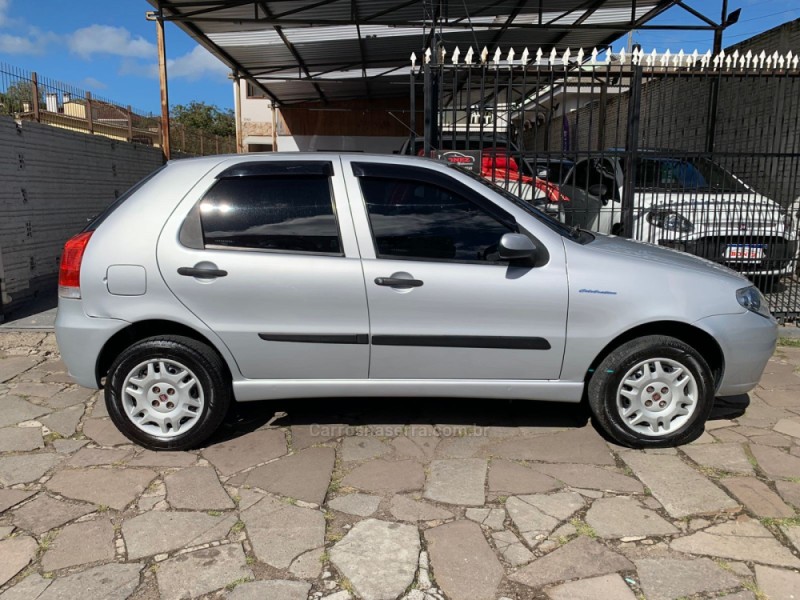 PALIO 1.0 MPI FIRE CELEBRATION ECONOMY 8V FLEX 4P MANUAL - 2010 - CAXIAS DO SUL
